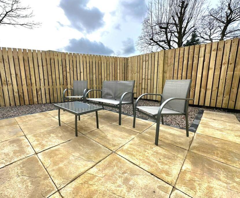 Quirky, Family Home In Glasgow Cardonald 외부 사진